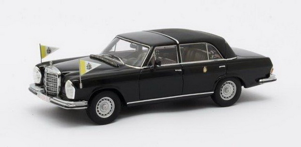 Модель 1:43 Mercedes-Benz 300 SEL (W109) Landaulette Vatican (закрытый) - black