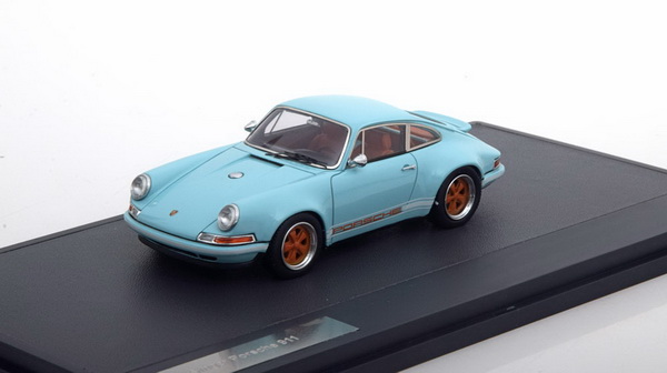 Модель 1:43 Singer Porsche 911 (964) - light blue