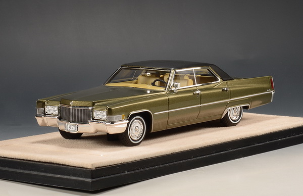 Cadillac Sedan Deville - 1970 - Byzantine Gold Metallic