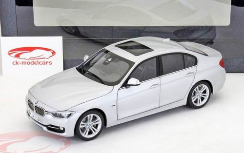 Модель 1:18 BMW 3er (F30) - silver