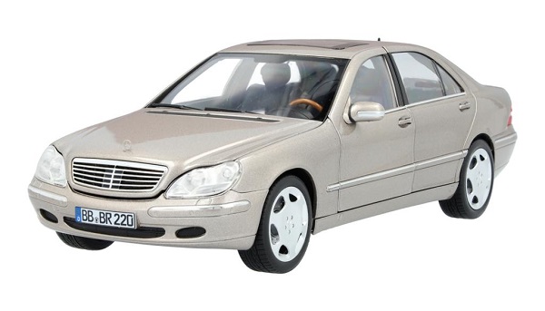 Модель 1:18 Mercedes-Benz S600 V220 (W220) 1999 silver-blue