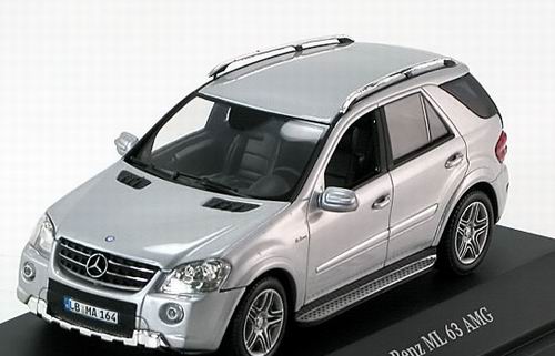 Модель 1:43 Mercedes-Benz ML 63 AMG (facelift) - Silver