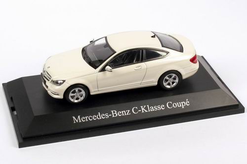 Модель 1:43 Mercedes-Benz C-class Coupe (C204) - diamant white