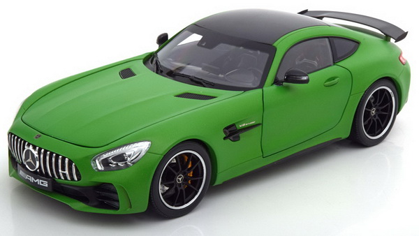 Модель 1:18 Mercedes-AMG GT Roadster - matt light green