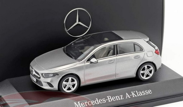 Модель 1:43 Mercedes-Benz A-class (W177) - Silver