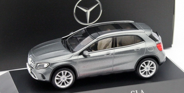 Модель 1:43 Mercedes-Benz GLA (X 156) MOPF - Mountain grey