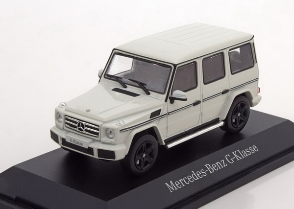 Модель 1:43 Mercedes-Benz G-class (W463) - white