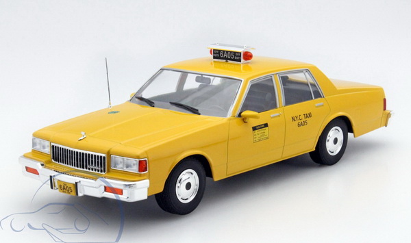 chevrolet caprice "new york city taxi" - yellow MCG18038 Модель 1:18
