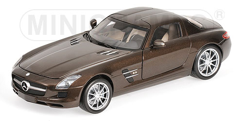 Модель 1:18 Mercedes-Benz SLS AMG - brown met