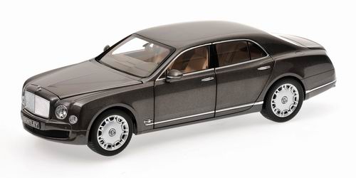 Модель 1:18 Bentley Mulsanne - brown met