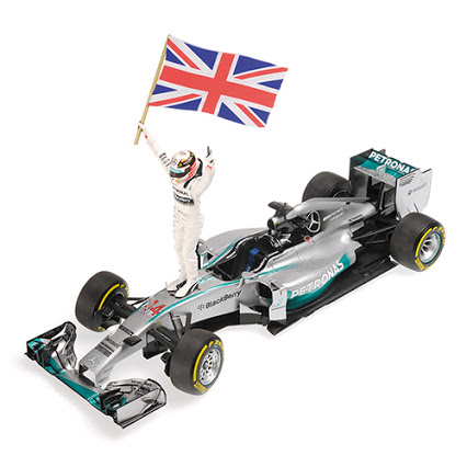 Модель 1:18 Mercedes-AMG Petronas F1 Team W05 №44 Winner Abu Dhabi GP W.STANDING FIGURINE A. FLAG (Lewis Hamilton)