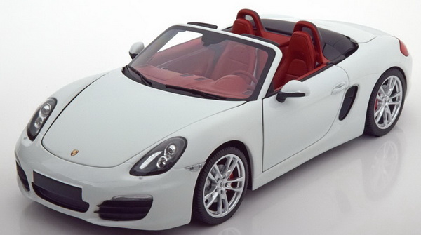 Модель 1:18 Porsche Boxster S - white