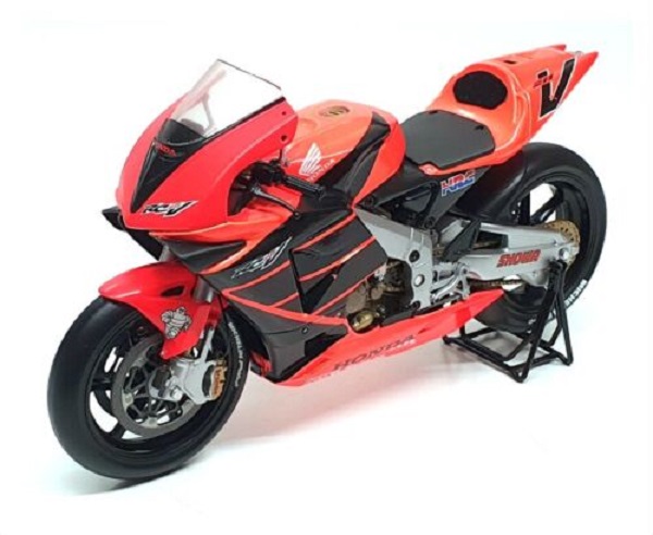 Honda RC211V Summer Testbike 2001 VALENTINO ROSSI 122017946 Модель 1:12