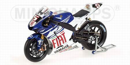 Модель 1:12 Yamaha YZR-M1 №5 «FIAT Yamaha Team» MotoGP (Colin Edwards)