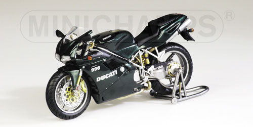 Модель 1:12 Ducati 996 «Matrix Reloaded» Street Version