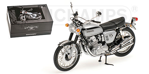 Модель 1:12 Honda CB 750 - silver