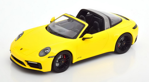 Модель 1:18 Porsche 911 (992) targa 4 GTS - yellow