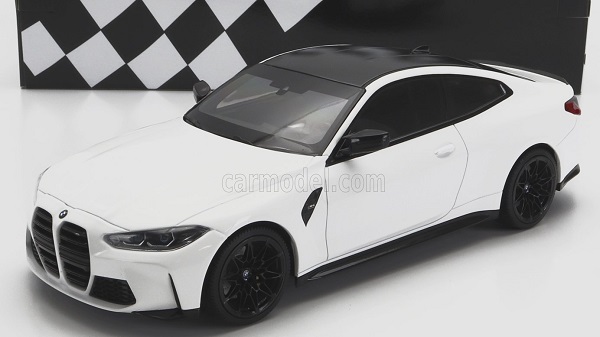 Модель 1:18 BMW M4 (2020), white black