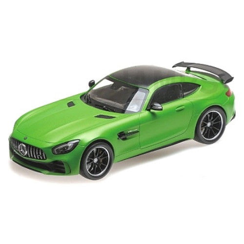 Модель 1:18 Mercedes-AMG GTR - green