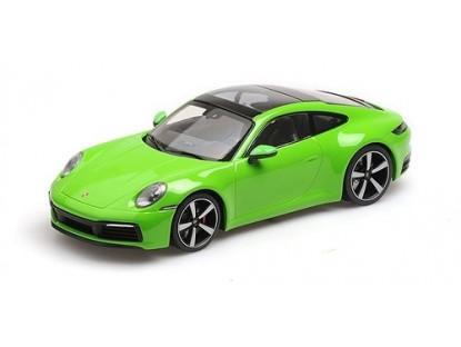 Модель 1:18 Porsche 911 CARRERA 4S - green