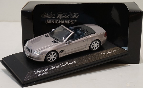 Модель 1:43 Mercedes-Benz SL-class - silver/grey