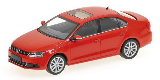 Модель 1:43 Volkswagen Jetta - red
