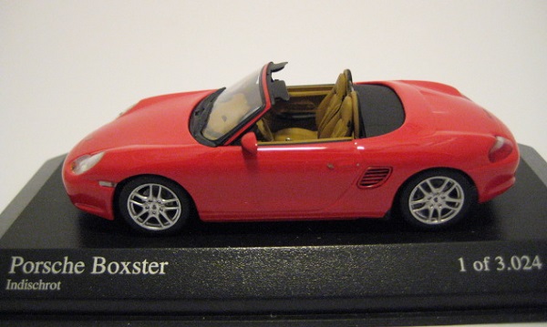Модель 1:43 Porsche Boxster 2002