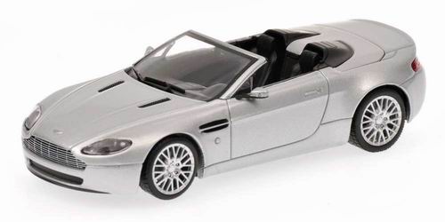 Модель 1:43 Aston Martin V8 Vantage Roadster - silver