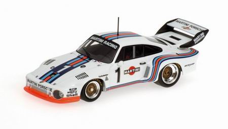 Модель 1:43 Porsche 935 №1 «Martini» 1000km Nurburgring (Rolf Stommelen - Manfred Schurti)