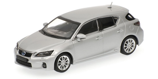 Модель 1:43 Lexus CT 200h - silver