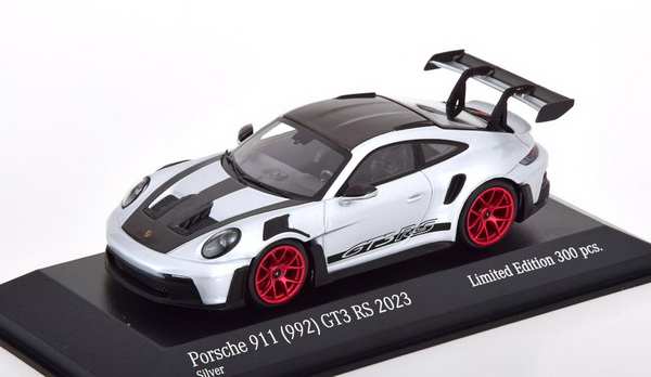 Модель 1:43 Porsche 911 (992) GT3 RS Weissach Package - 2023 - Silver/red