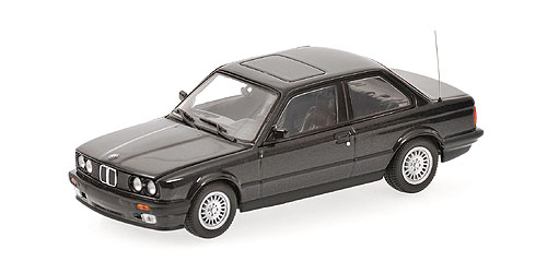 Модель 1:43 BMW 3-series (E30) - black met