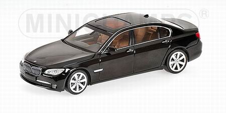 Модель 1:43 BMW 7-series (F02) - black