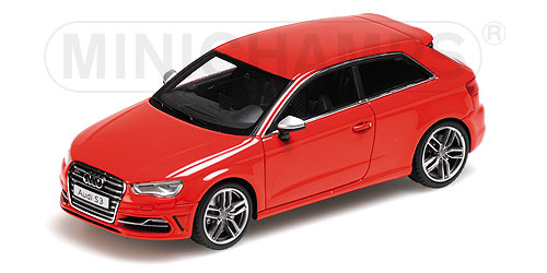 Модель 1:43 Audi S3 (3-door) - red