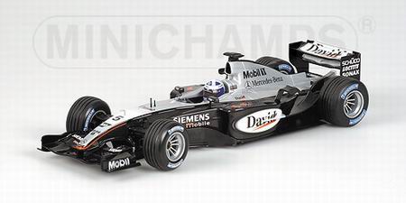 Модель 1:18 McLaren Mercedes MP4/18 TestCar (David Coulthard)