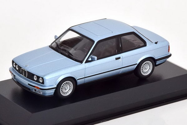 Модель 1:43 BMW 3-SERIES (E30) - 1989 - SILVERBLUE METALLIC