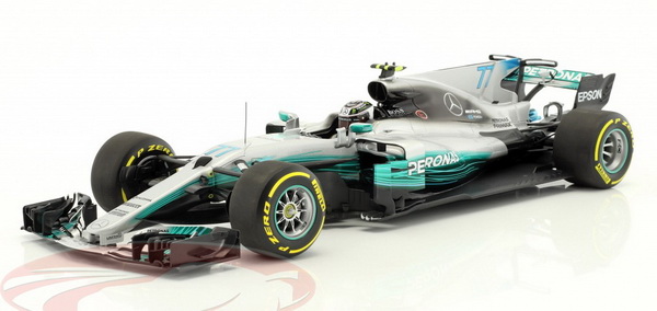 Модель 1:18 Mercedes-AMG Petronas W08 EQ Power+ №77 (Valtteri Bottas)