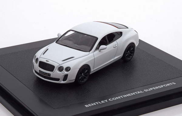Модель 1:43 Bentley Continenal Supersports