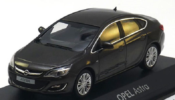 Модель 1:43 Opel Astra Limousine 2012 - antrazit