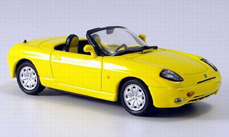 Модель 1:43 FIAT Barchetta - yellow