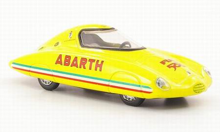 Модель 1:43 FIAT Abarth 500 Record Car