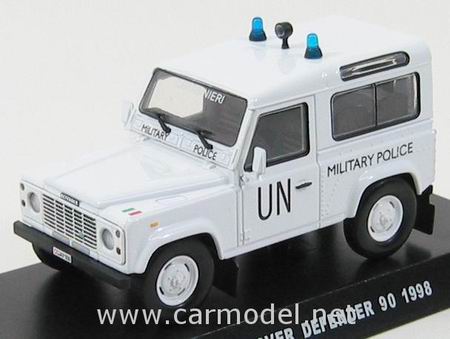 land rover defender 90 «un military police» - white CC036 Модель 1:43