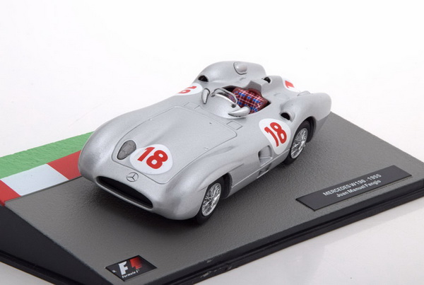 Модель 1:43 Mercedes-Benz W196 №18 World Champions (Juan Manuel Fangio) (Altaya F1 Collection)