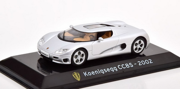 Модель 1:43 Koenigsegg CC8S - silver
