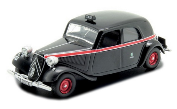 Citroen Traction Avant Taxi Madrid - black/red