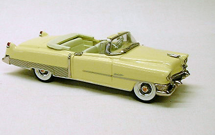 cadillac series 62 convertible gold w/gold interior and gold boot GRB52 Модель 1:43