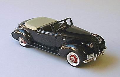Модель 1:43 Hudson 112 - dark grey