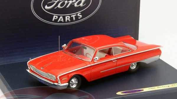 Модель 1:43 Ford Starliner Galaxie - red