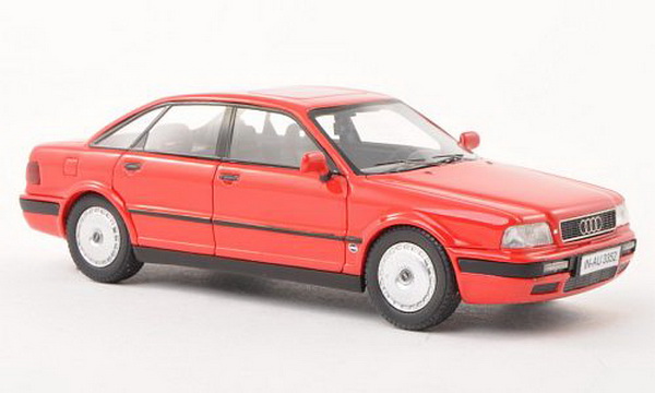 Модель 1:43 Audi 80 (B4) - red
