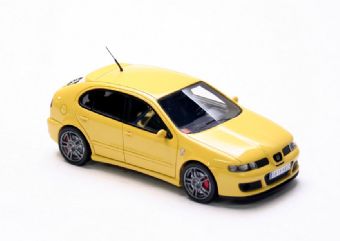 Модель 1:43 SEAT Leon Mk1 Cupra R - yellow